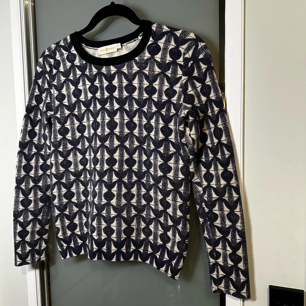TORY BURCH Sweater Size XS Navy Cream Patterned Merino Wool
